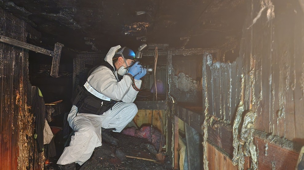 (남해청) 그을음 속에서 진실을 기록하다